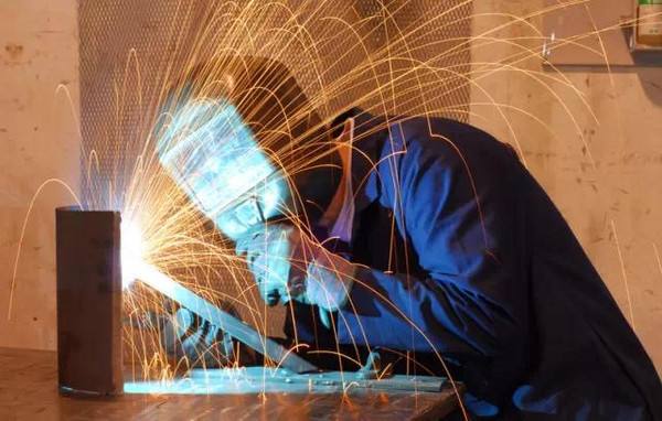 鋼結構制作加工的流程，你要看看