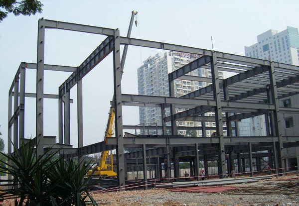 冬天鋼結構廠房的施工，需要注意這幾項